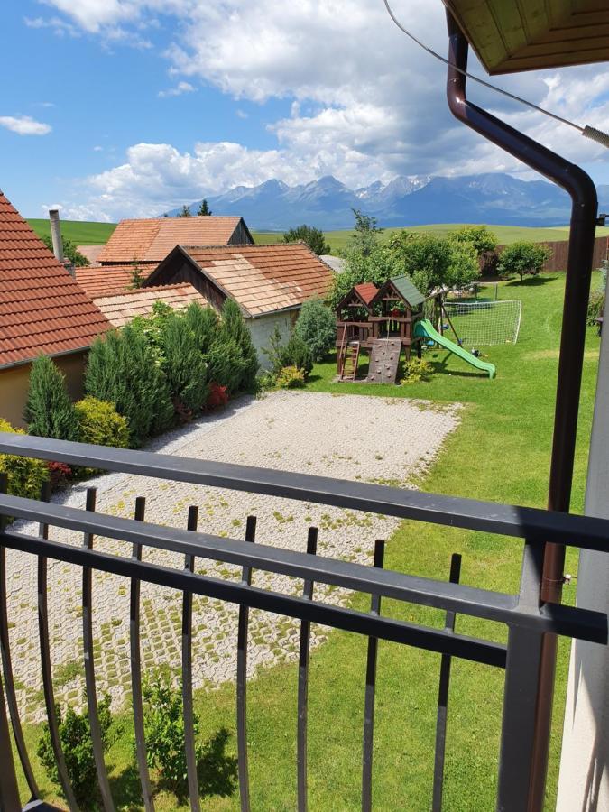 Privat Bartky Apartment Vrbov Exterior foto