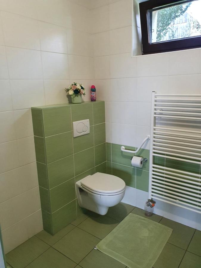 Privat Bartky Apartment Vrbov Cameră foto